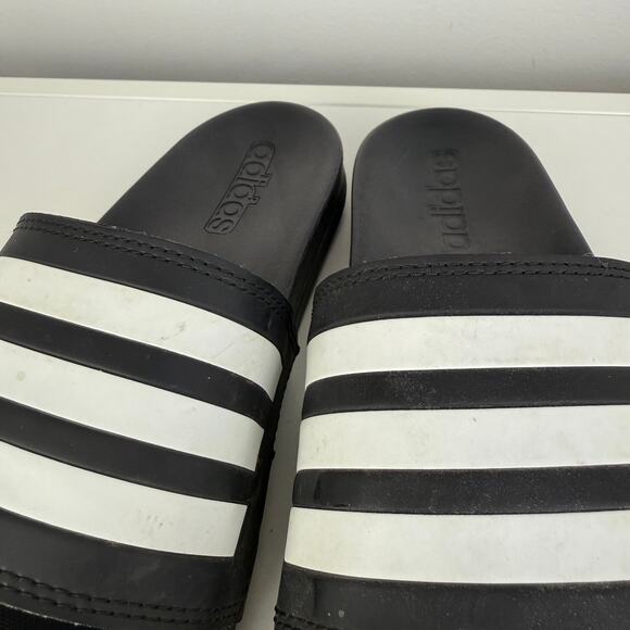 Adidas Unisex Adilette Comfort Casual Core Black/White Slide Sandals US 5M 7W - Picture 6 of 9
